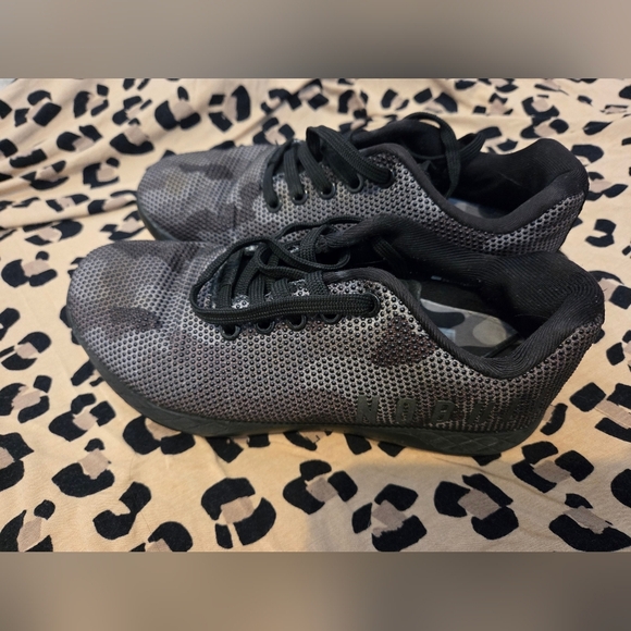 NOBULL Womens Camo Running Shoes Trainer - Picture 2 of 5